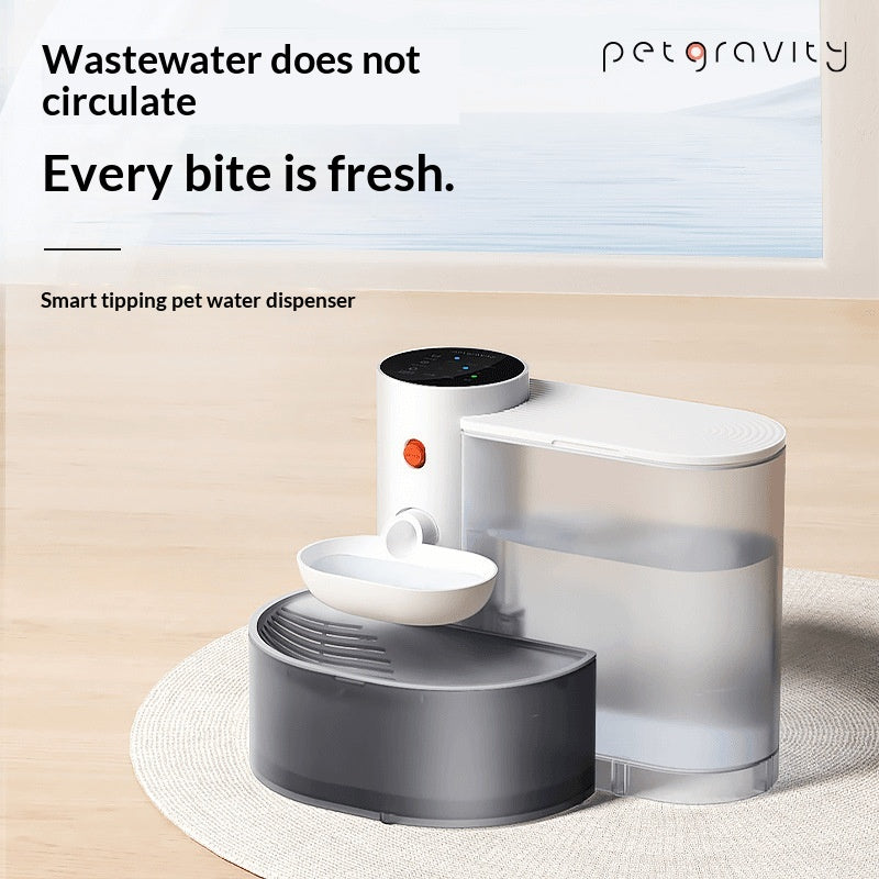 Pet With Gravity-driven Tilting Cat Water Fountain